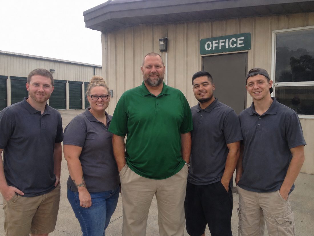 Pest control professionals in Homestead, FL